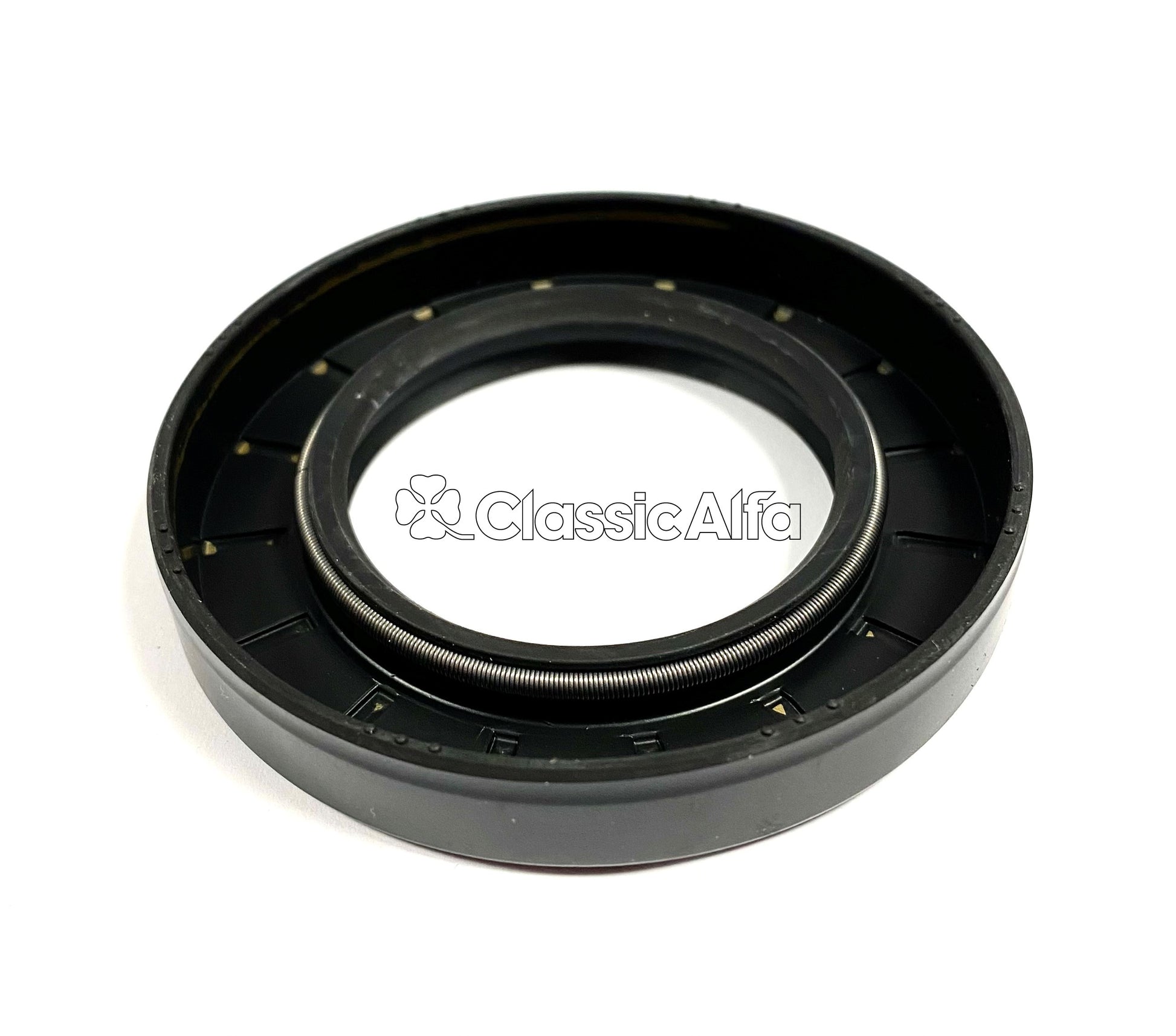 GB035 DIFFERENTIAL PINION OIL SEAL - 2000 LIMITED SLIP AXLES