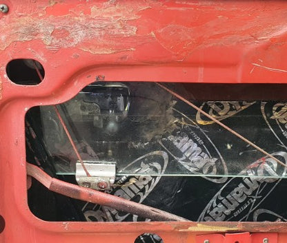 GL046 WINDOW CABLE CLAMP GT 