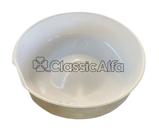 GTA006 FIBREGLASS SPARE WHEEL WELL