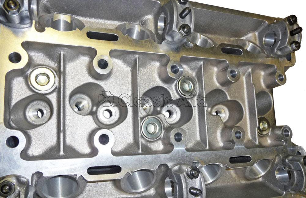 GTA101 GTA TWIN-PLUG CYLINDER HEAD