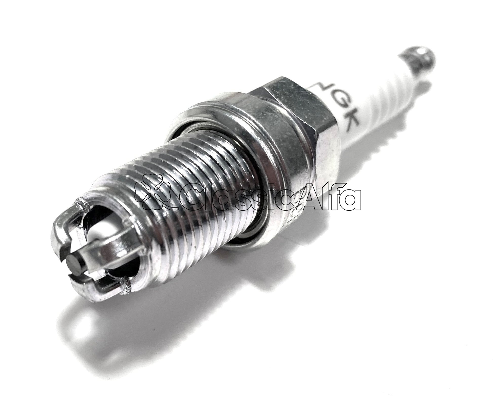 IG038 SPARK PLUG - NGK BCP6ET TWIN SPARK