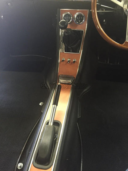 IN045 VENEER CONSOLE 1750 LOWER