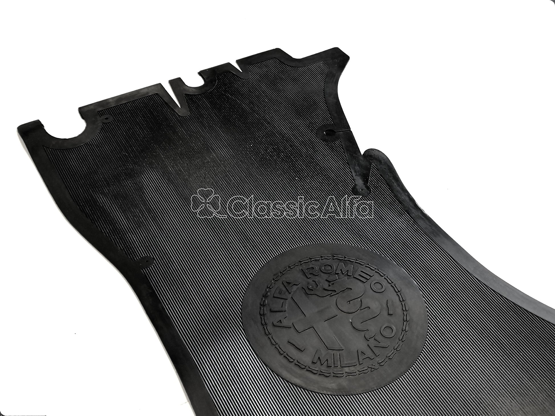 IN058/1 PAIR OF RUBBER FLOOR MATS FOR LHD GT JUNIOR - HANGING PEDALS