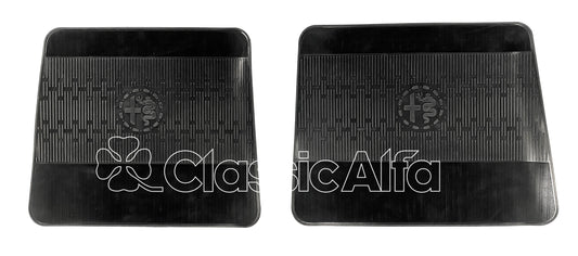 IN056/2 PAIR OF FRONT HEEL MATS FOR SPRINT GTV / 1750GTV