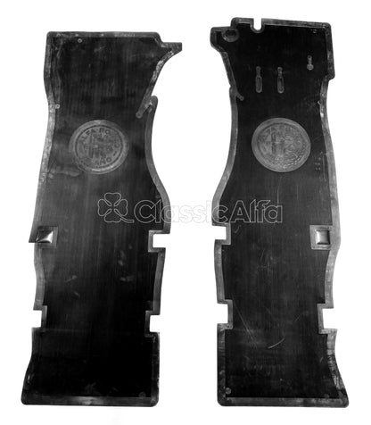 IN058 PAIR OF RUBBER FLOOR MATS FOR RHD GT JUNIOR 1966-73