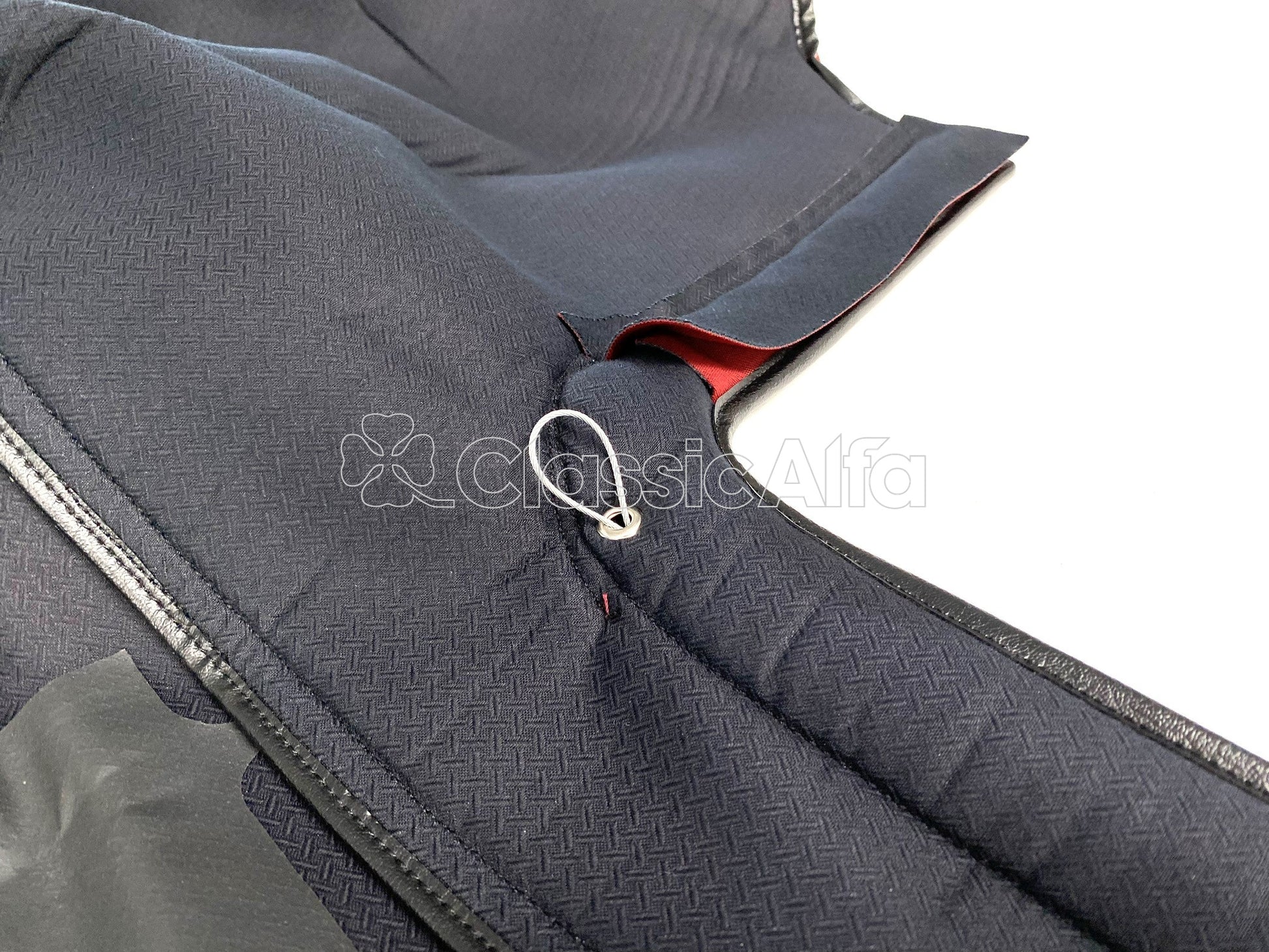 IN064/3 SOFT-TOP SPIDER 1970-93 - RUBY