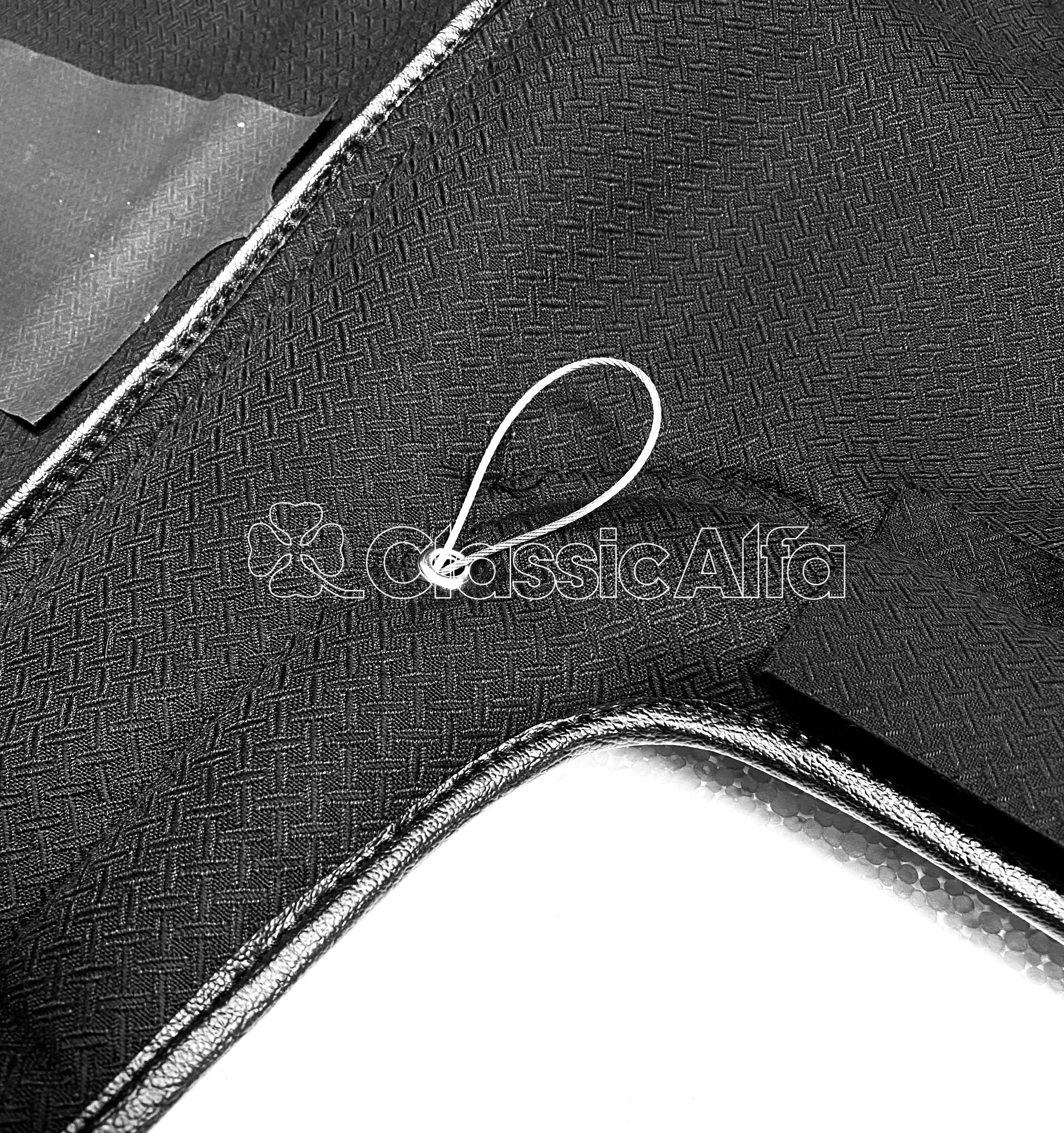 IN064 SOFT-TOP SPIDER 1970-93 - BLACK – Classic Alfa