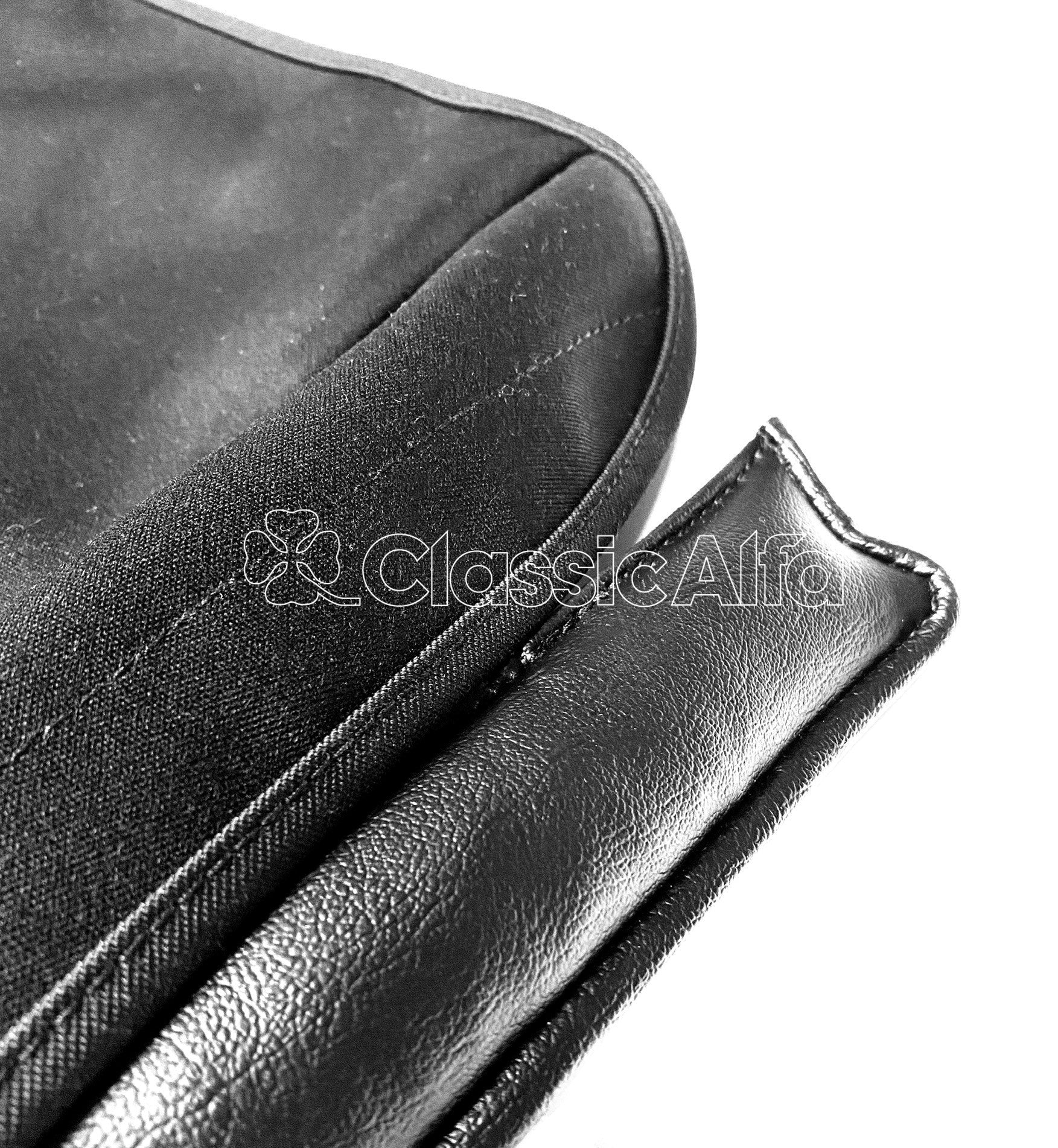 IN064 SOFT-TOP SPIDER 1970-93 - BLACK