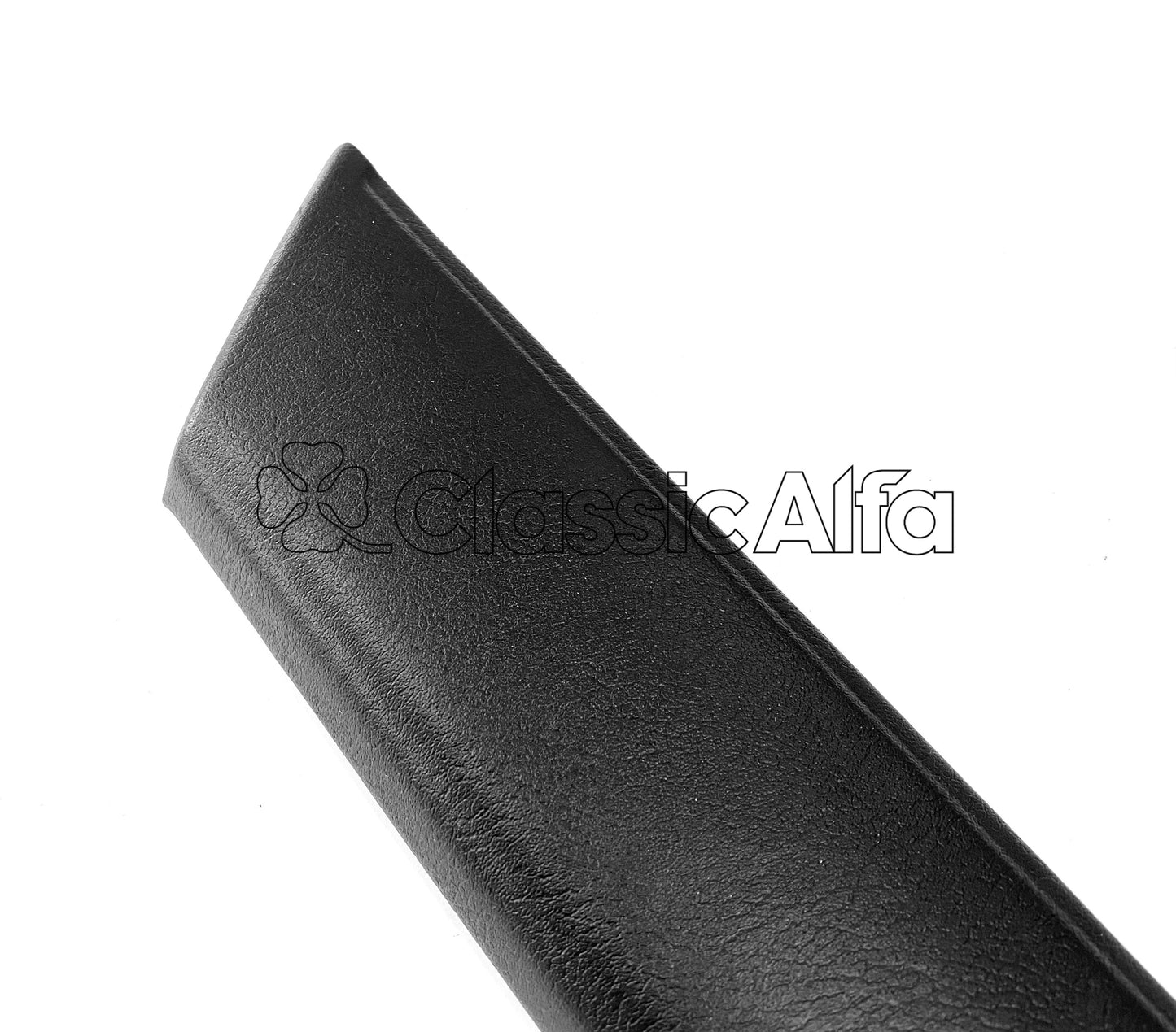 IN080/2 SPIDER 1983-87 INNER DOOR PANEL CAPPING - LEFT