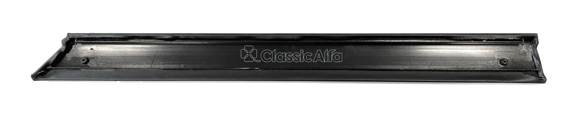 IN080/2 SPIDER 1983-87 INNER DOOR PANEL CAPPING - LEFT