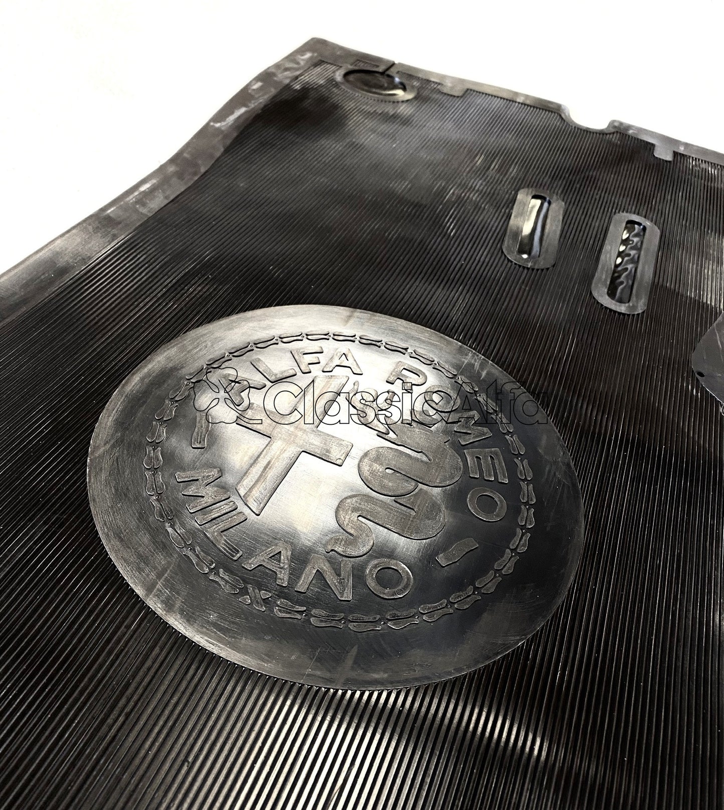 IN101 LHD COMPLETE MAT SET - ROUNDTAIL SPIDER