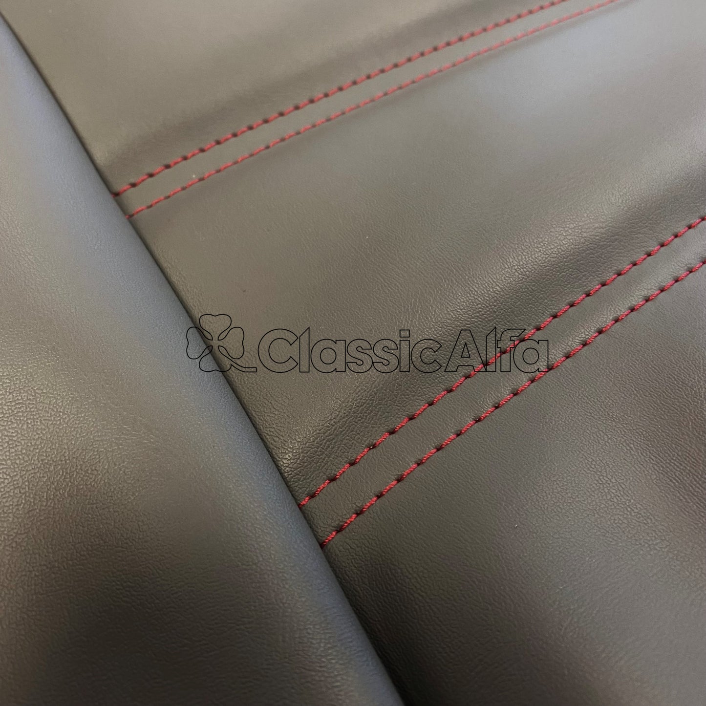 IN107/1 SPIDER QV 1987-88 SEAT COVER, GREY WITH RED STITCHING