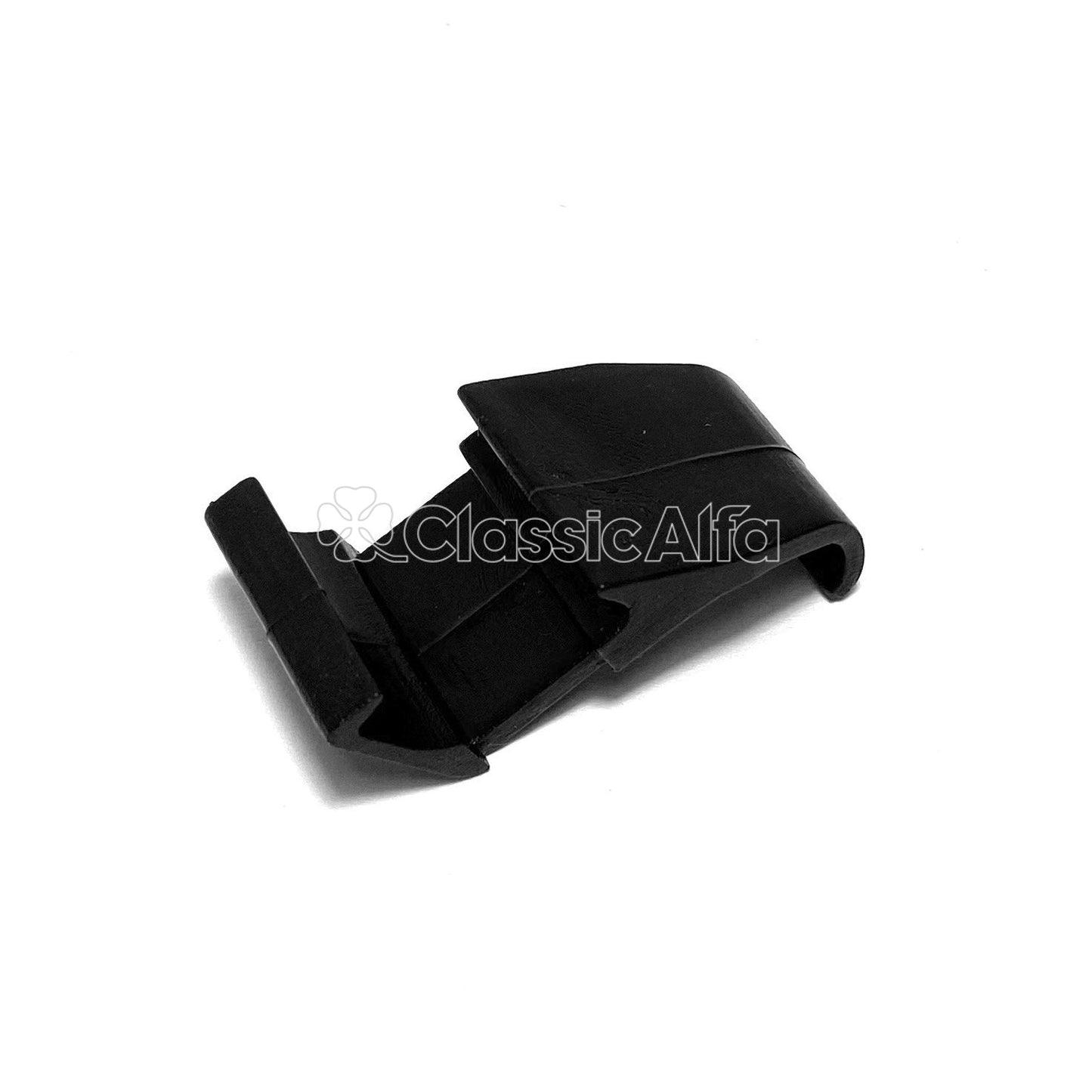 IN109 PLASTIC CLIP FOR SPIDER SOFT TOP COVER