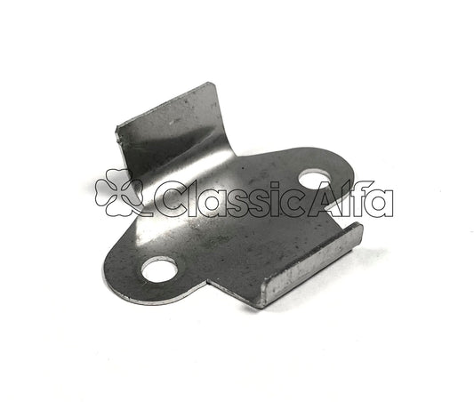 IN129/1 SOFT TOP LATCH BACKING PIECE