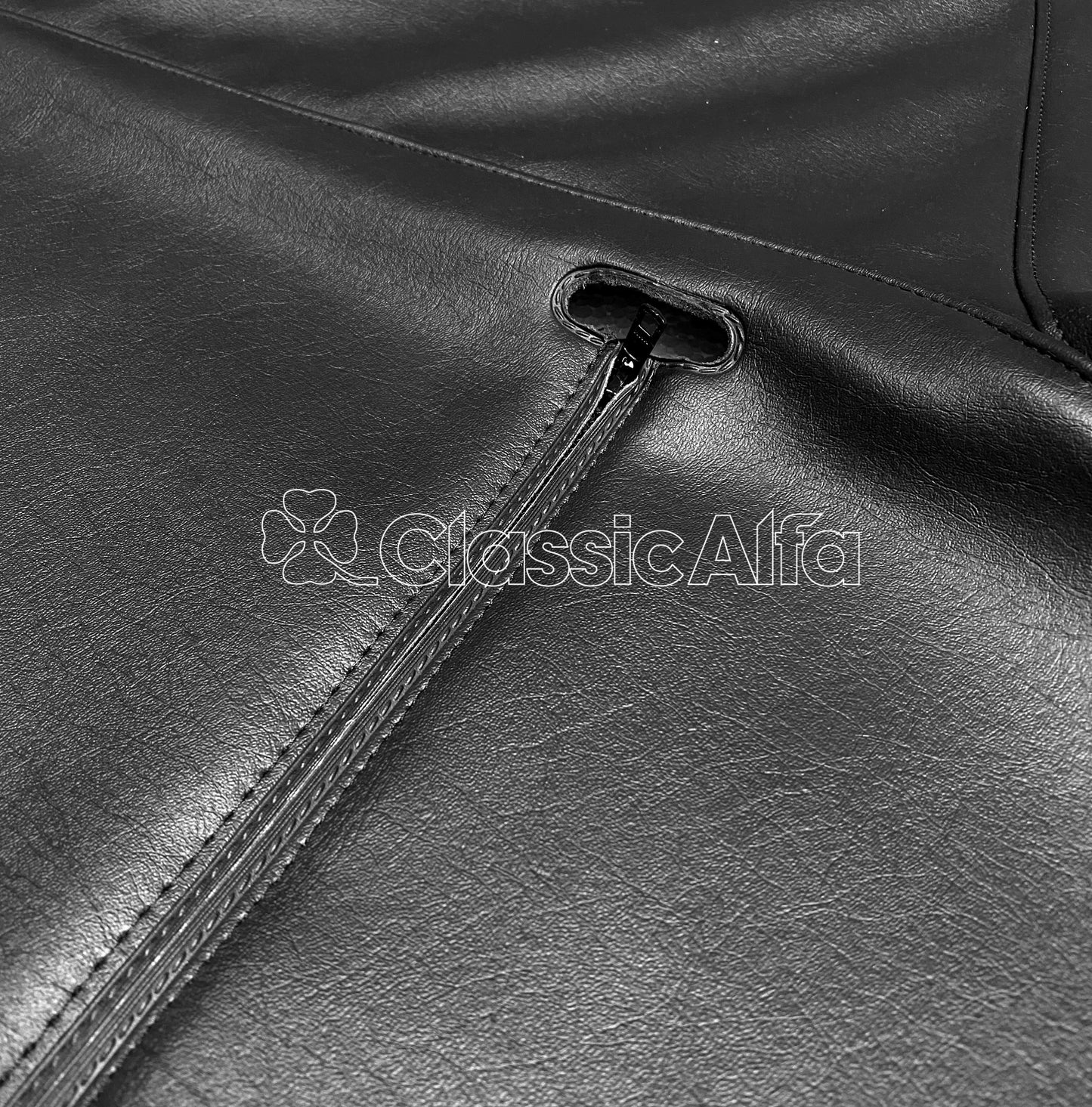 IN131/2 HOOD COVER FOR SERIES 4 SPIDER - BLACK