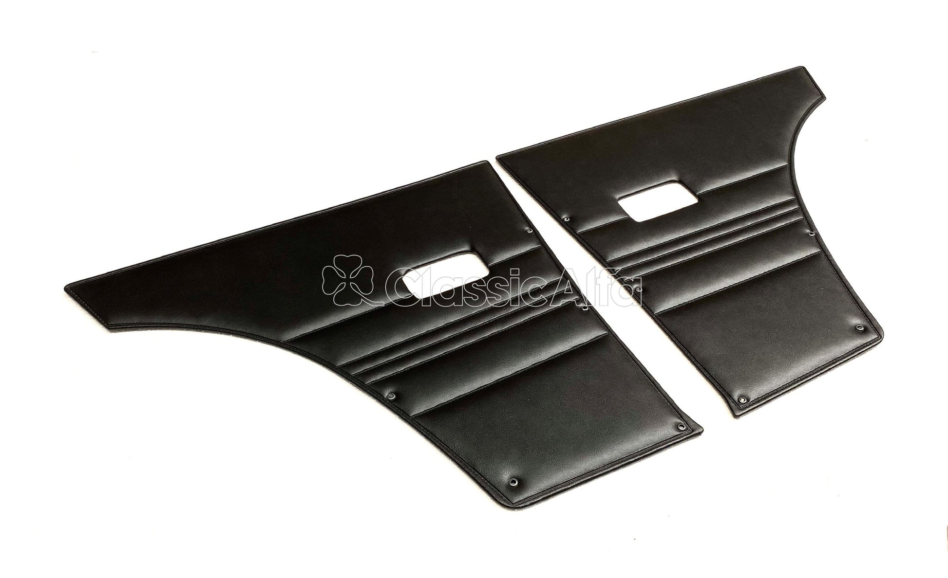 IN133 2000 GTV REAR SIDE TRIM PANEL - PAIR - BLACK