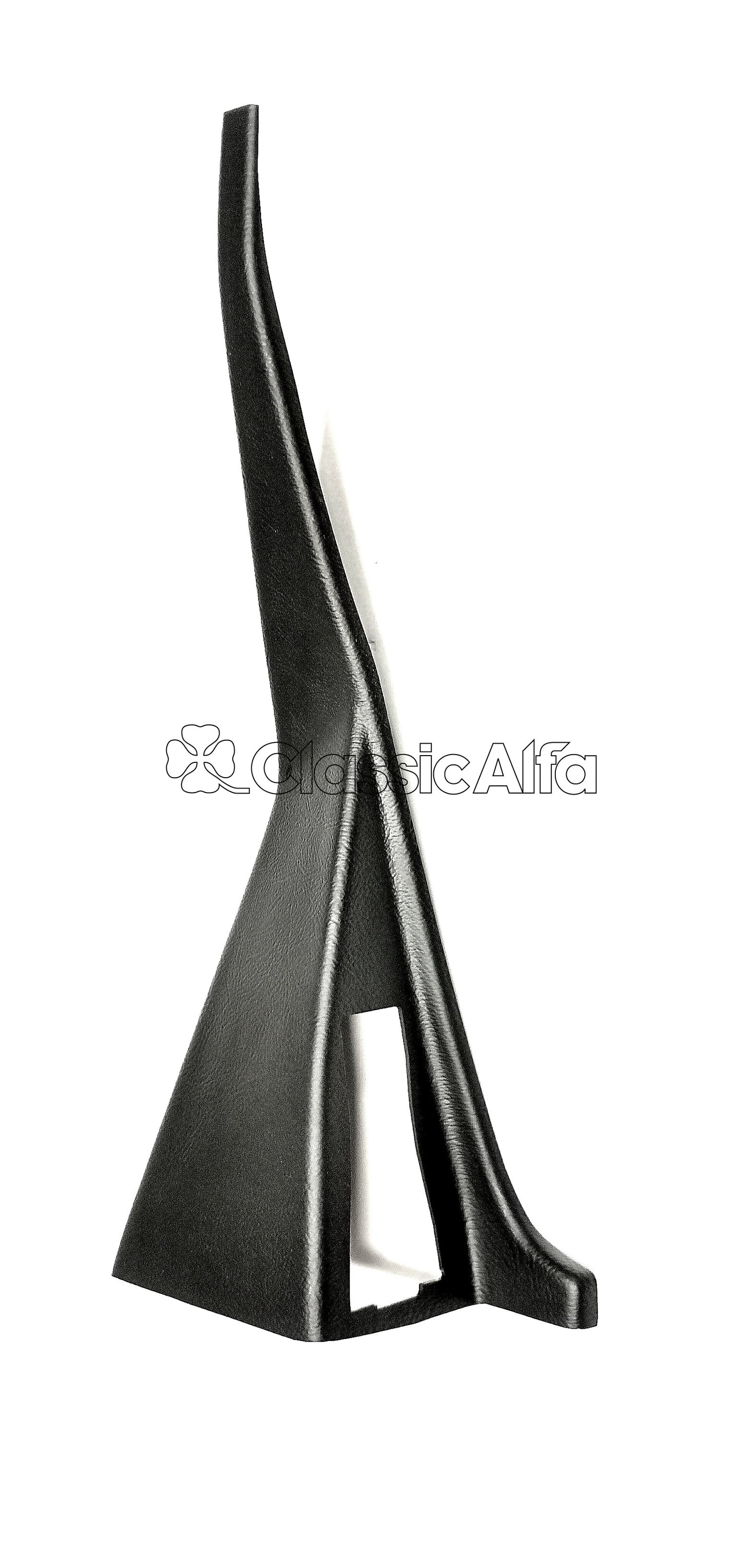 IN140 SERIES 2 SPIDER LEFT B POST TRIM