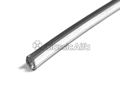 IN189 PLASTIC CHROME CONSOLE/ARMREST EDGING