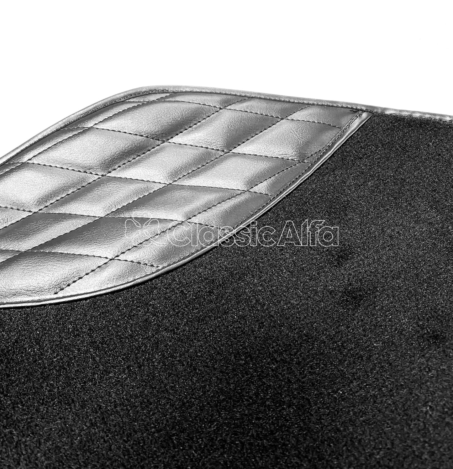 IN241 GT/GTV CARPET SET - BLACK- LEFT HAND DRIVE, STANDING PEDALS