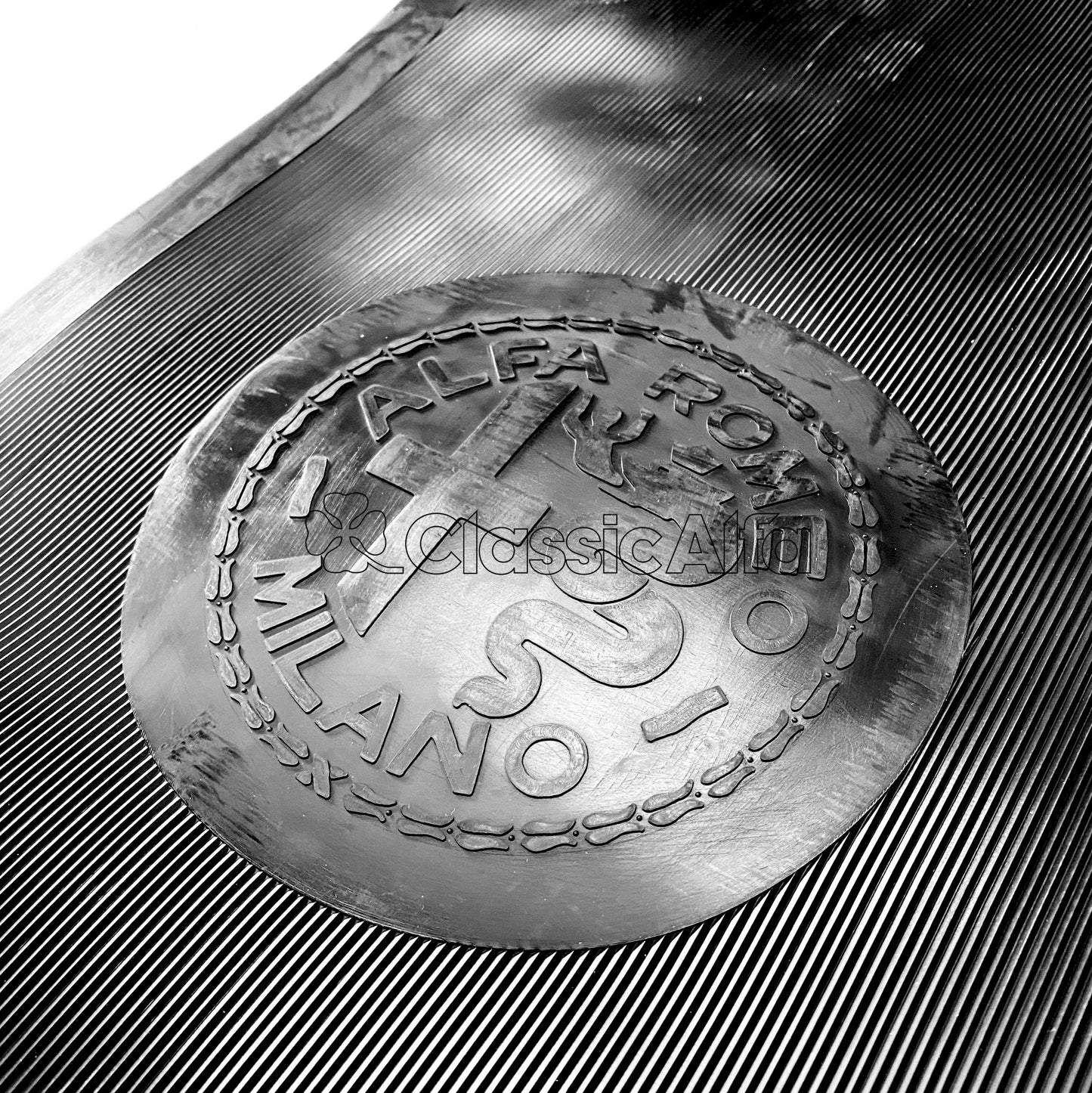 IN251 RHD COMPLETE MAT SET - KAMMTAIL SPIDER