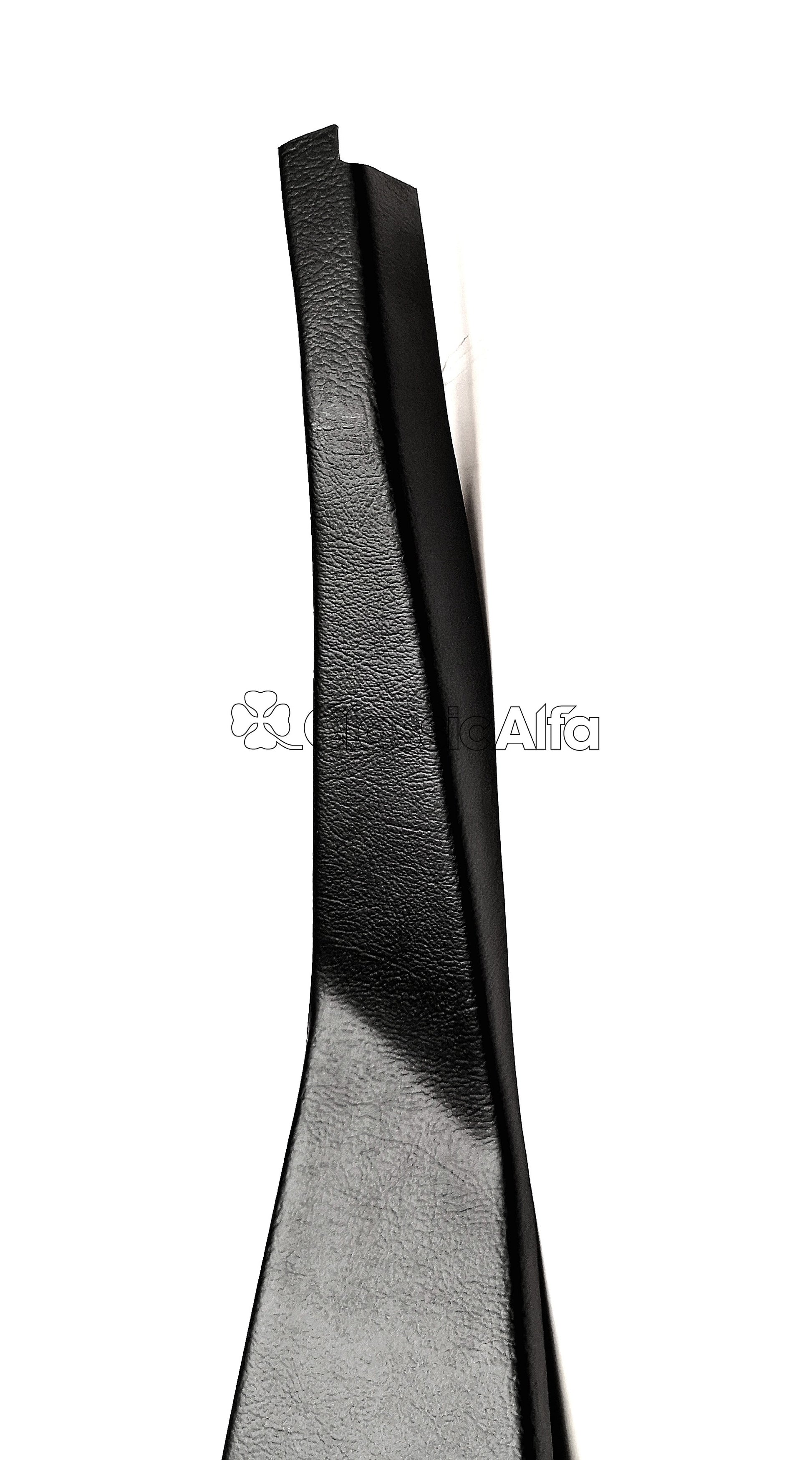 IN253 ROUNDTAIL SPIDER RIGHT B-POST TRIM PANEL - BLACK