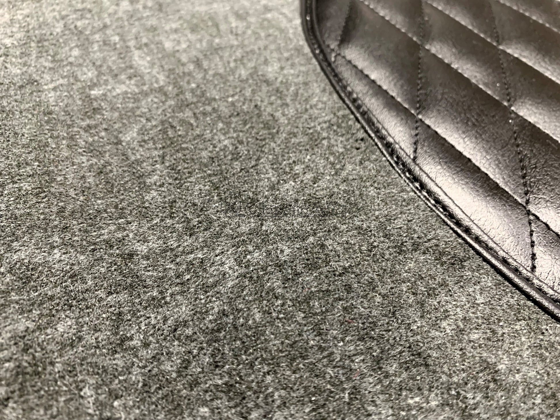 IN260 BERLINA 1750 SALOON GREY CARPET SET - LEFT HAND DRIVE STANDING PEDALS