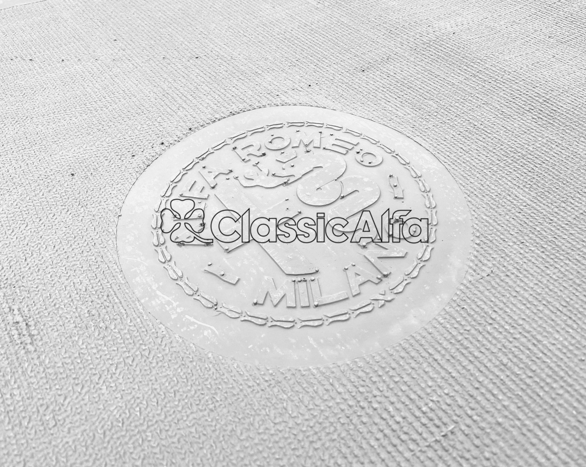 IN262/1 GIULIA SALOON LIGHT GREY BOOT RUBBER MAT SET