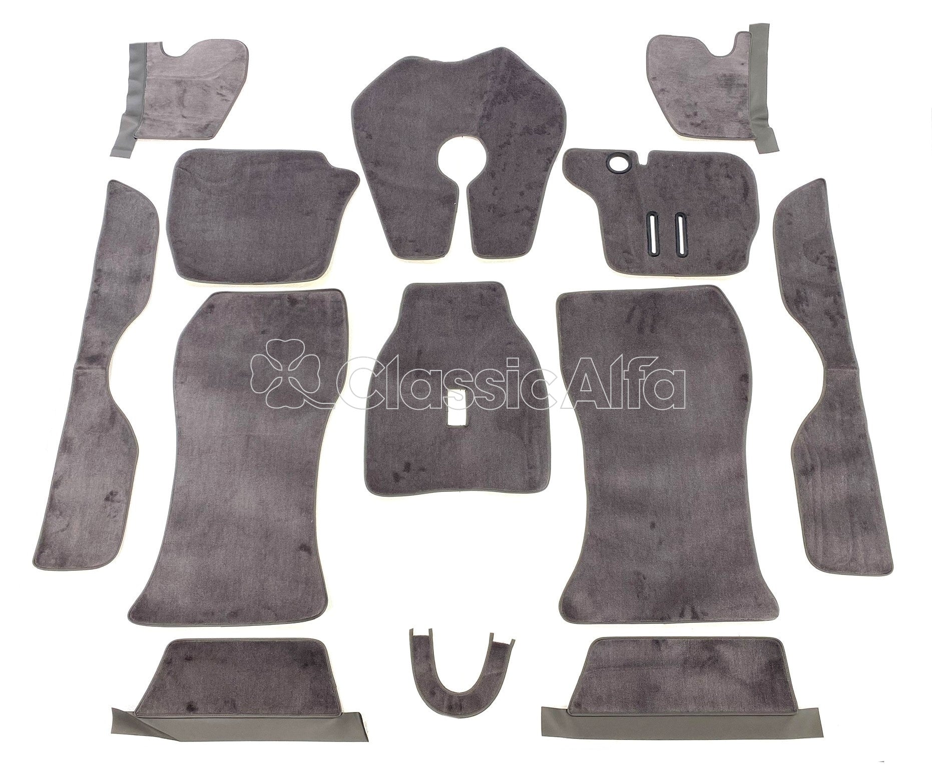 IN311 GTV 1750 MK1 GREY CARPET 1967-69 - RIGHT HAND DRIVE - STANDING PEDAL