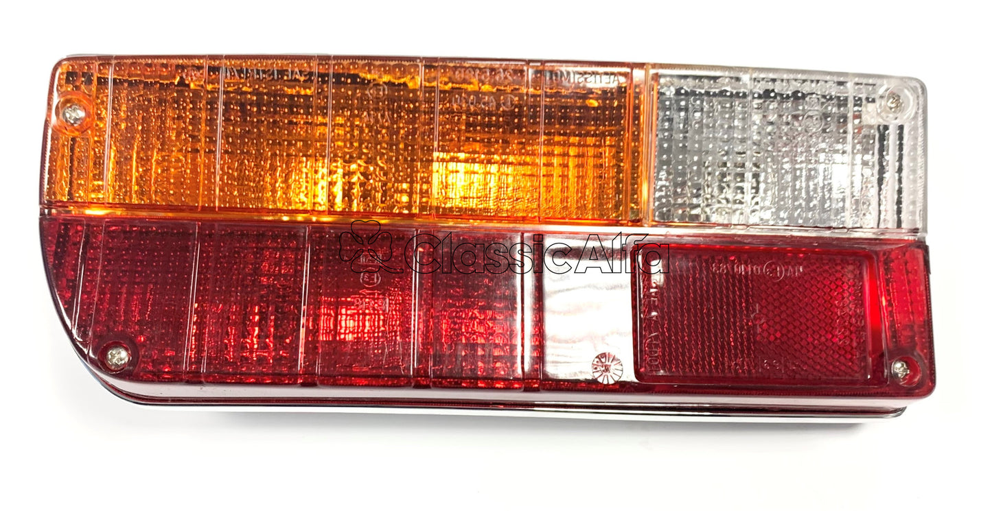 LT015 COMPLETE REAR LIGHT UNIT 2000 GTV - LEFT SIDE