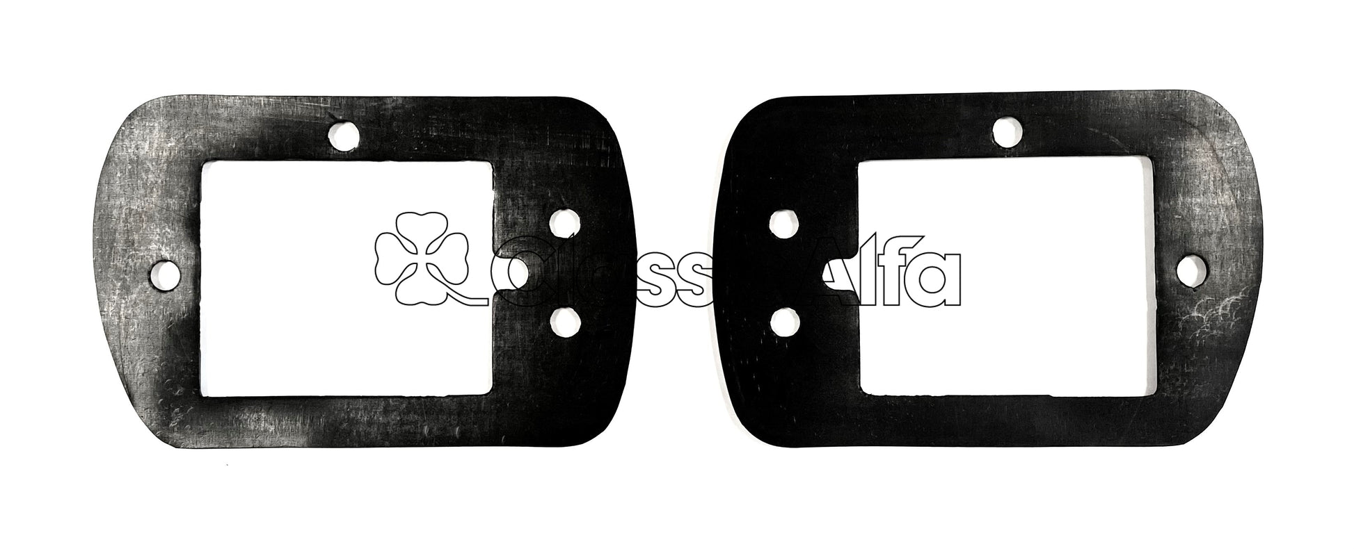 LT021/1 REAR LIGHT SEAL - PAIR - 1750 GTV MK 1