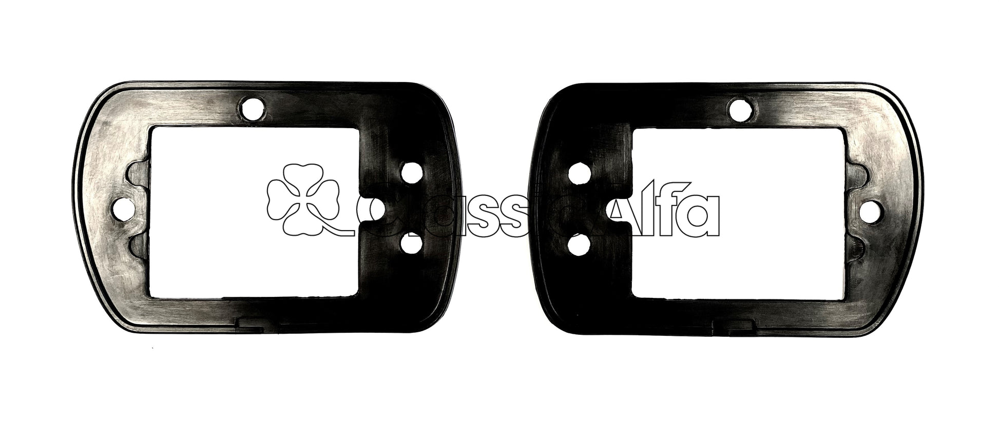 LT021/1 REAR LIGHT SEAL - PAIR - 1750 GTV MK 1