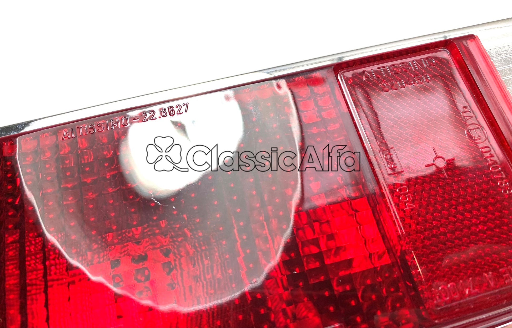 LT035 1970-83 SPIDER REAR LIGHT - LEFT (ALTISSIMO)