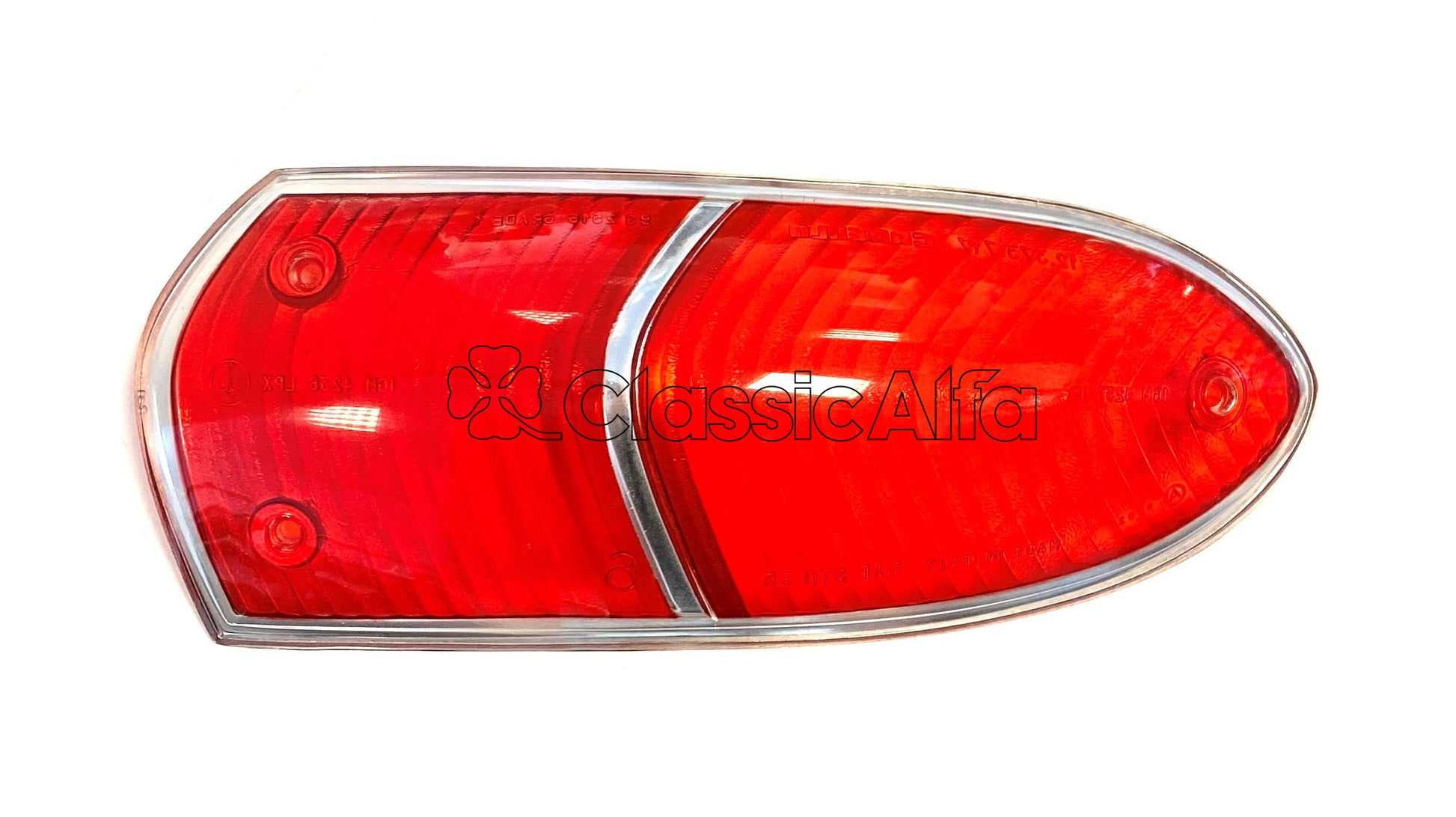 LT041/3 USA SPECIFICATION ROUNDTAIL REAR LENS - RIGHT