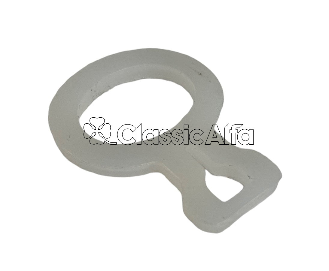 LT105 NYLON TAG FOR HEADLIGHT RETAINERS GT & SALOON 1968 ON
