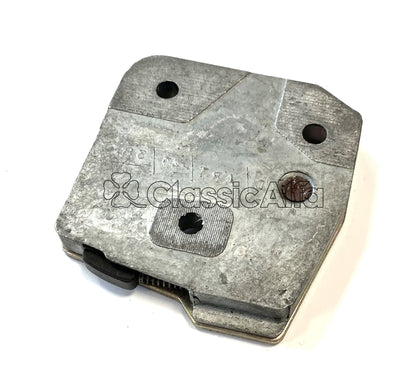 MI038 DOOR LOCK STRIKER PLATE LEFT