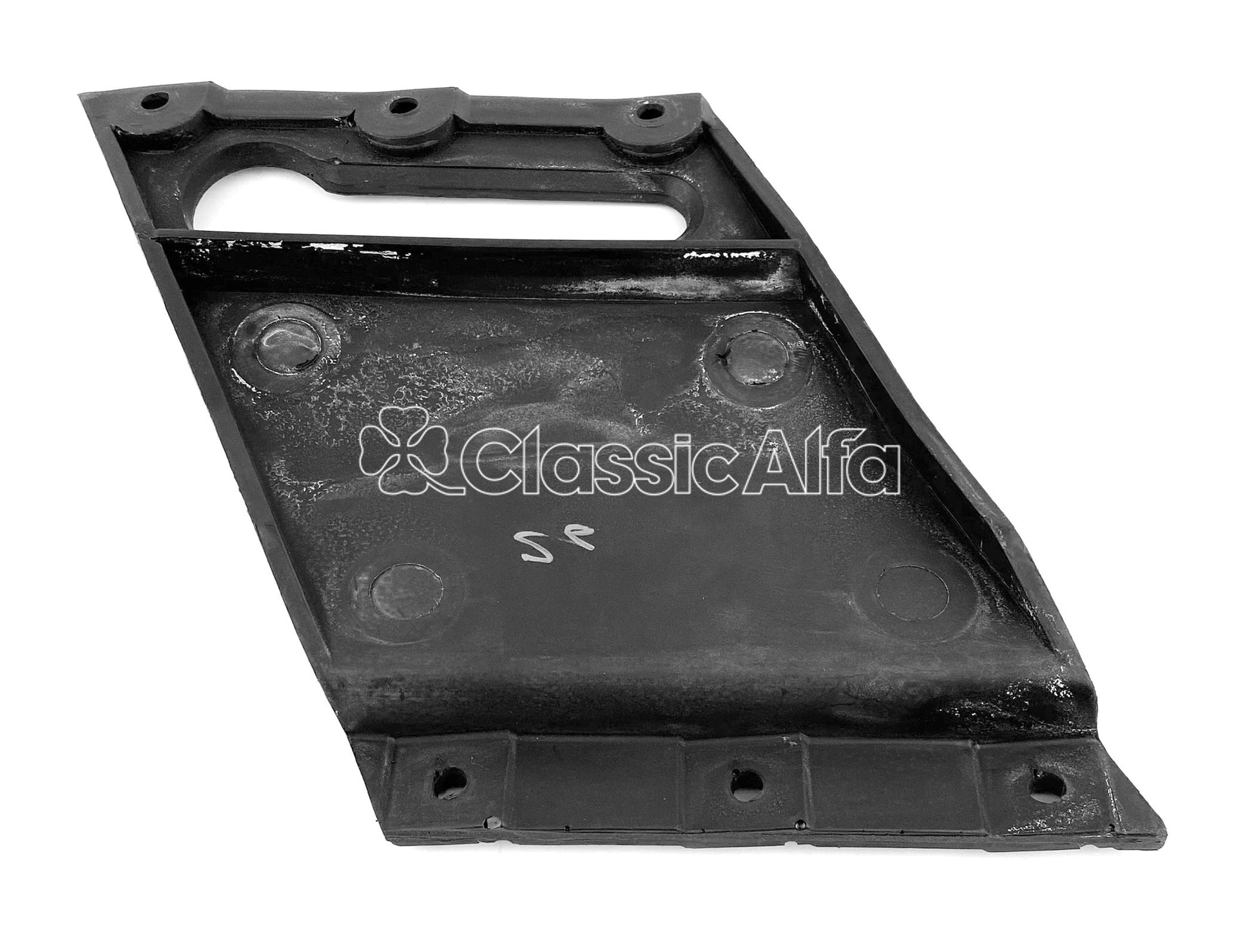 MI068 REAR LEFT BUMPER BRACKET - S4 SPIDER