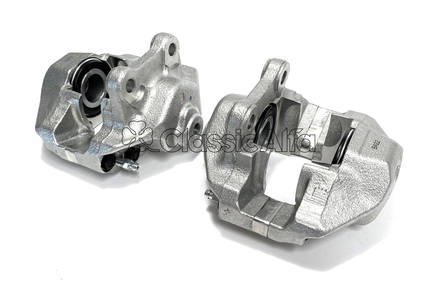 MN011 PAIR OF MONTREAL REAR BRAKE CALIPERS - NEW