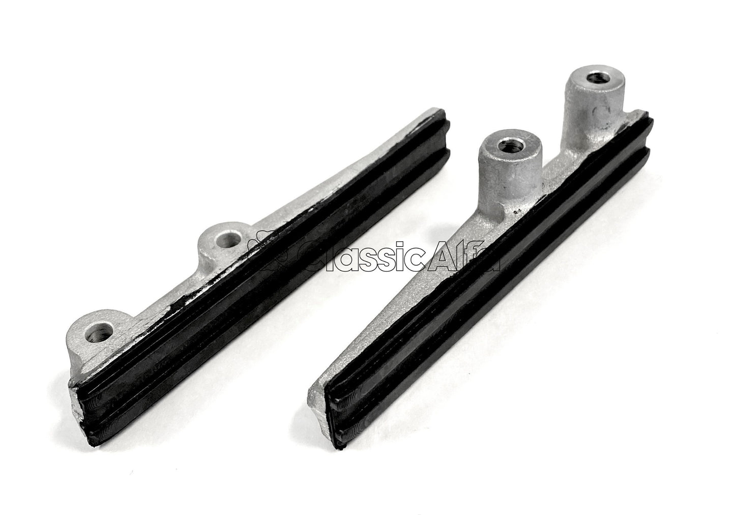 MN066 MONTREAL TIMING CHAIN GUIDES - PAIR