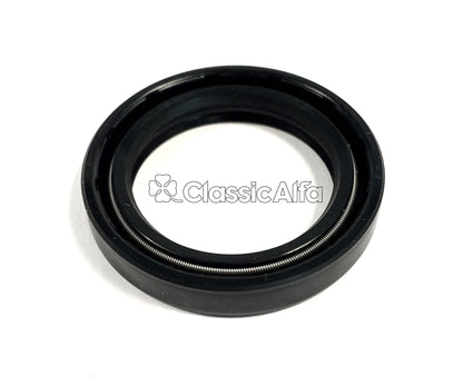 MN081 MONTREAL FRONT GEARBOX OIL SEAL