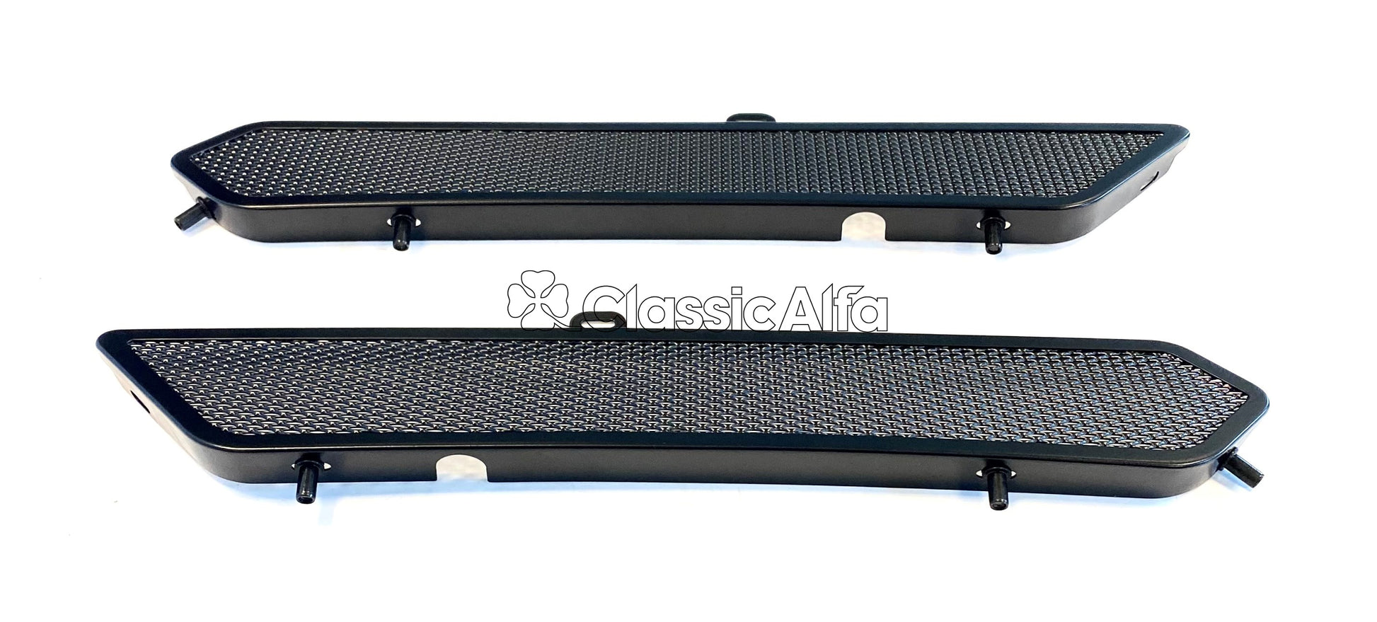 MN089 MONTREAL WIPER PANEL GRILLES PAIR