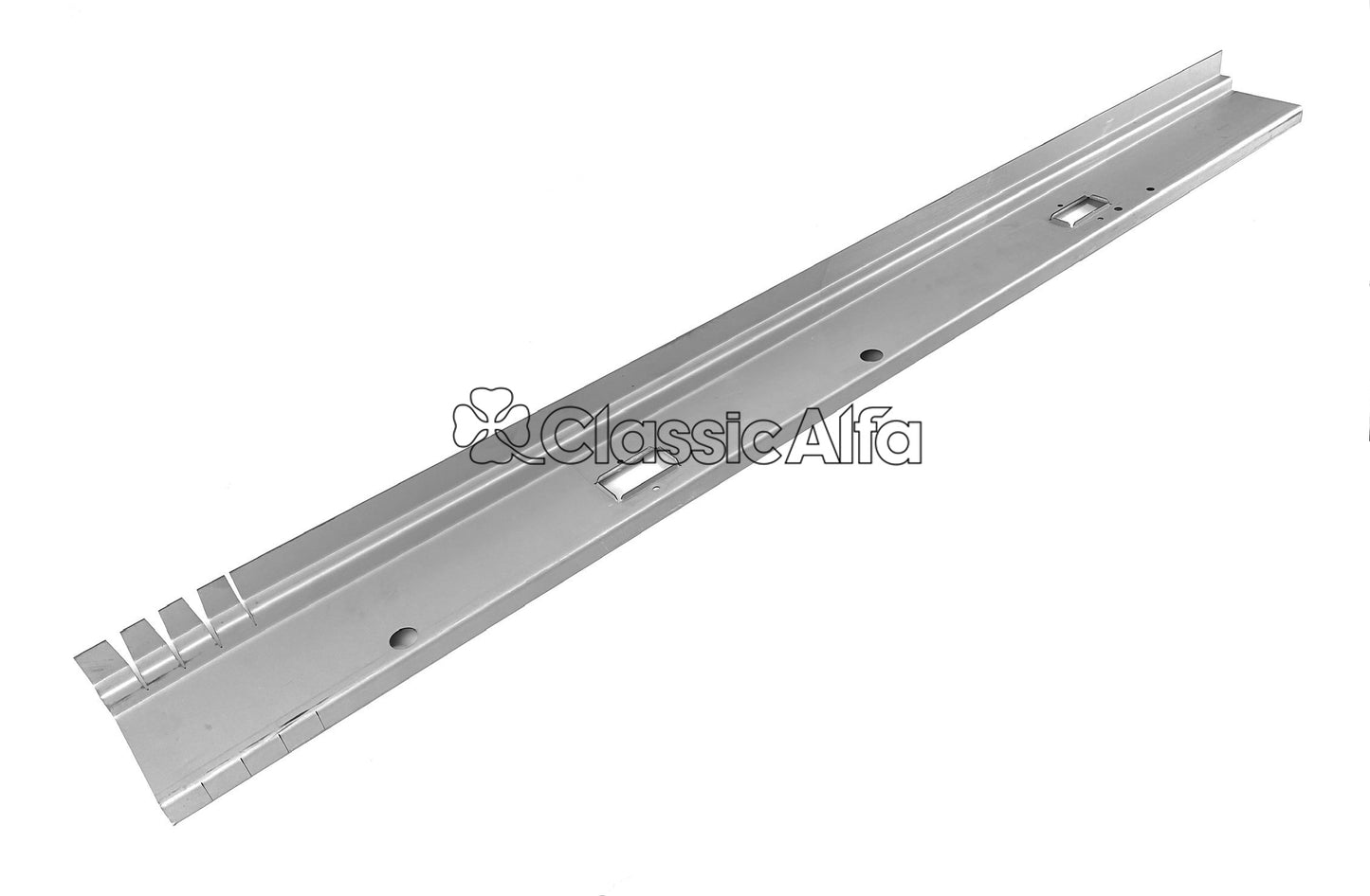 MN175 MONTREAL RIGHT DOOR BOTTOM REPAIR PANEL
