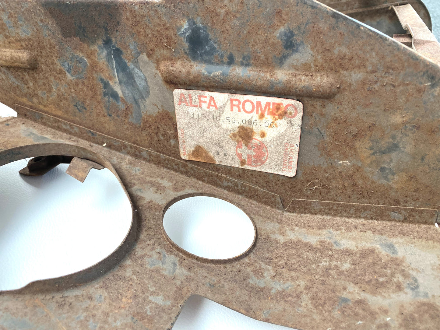 N0102 ORIGINAL BERLINA RADIATOR FRAME