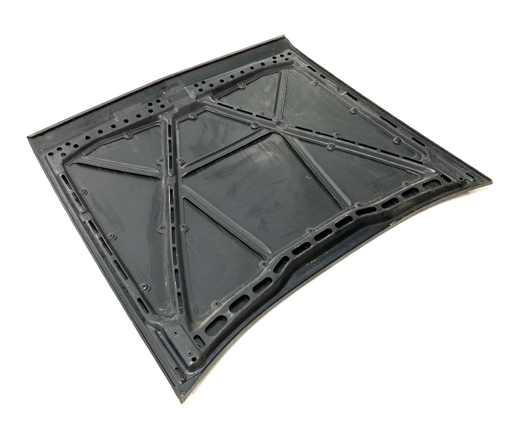 N0110 ORIGINAL ALFA 6 BONNET AND FRAME