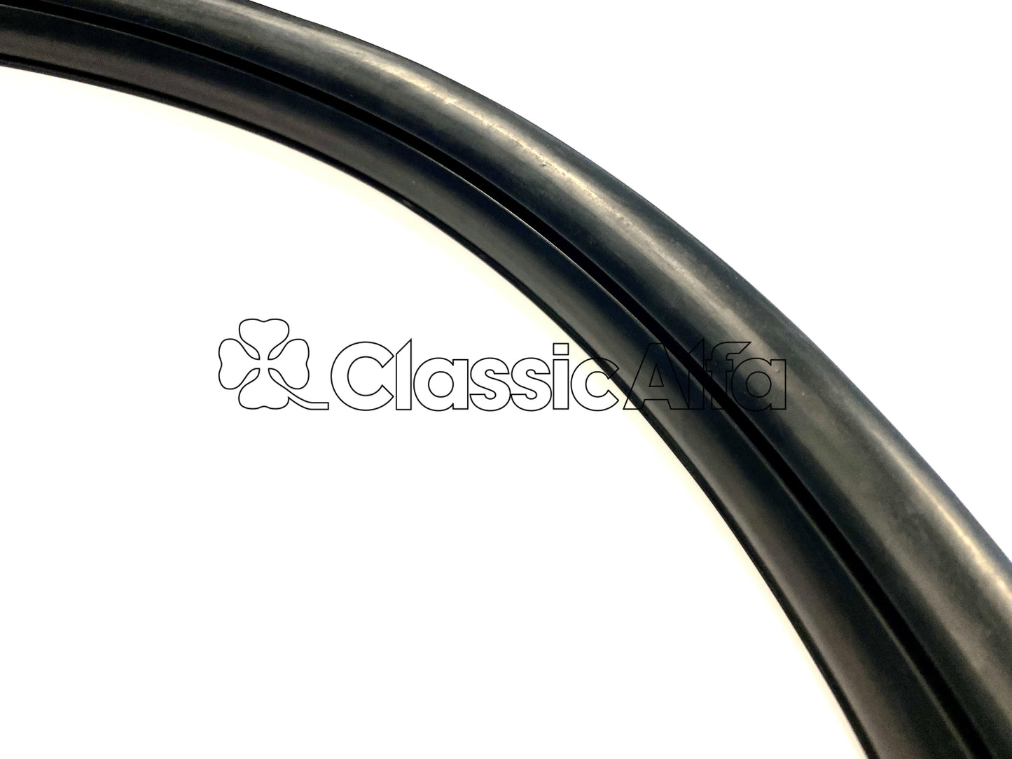 RB001 GT/GTV REAR SCREEN SEAL