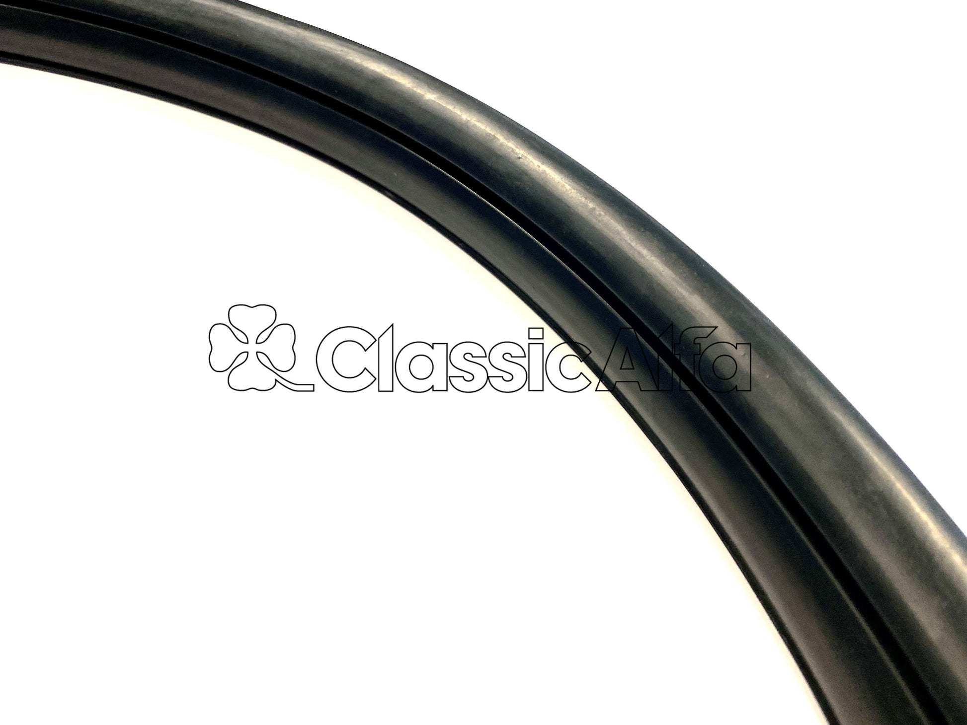 RB001 GT/GTV REAR SCREEN SEAL