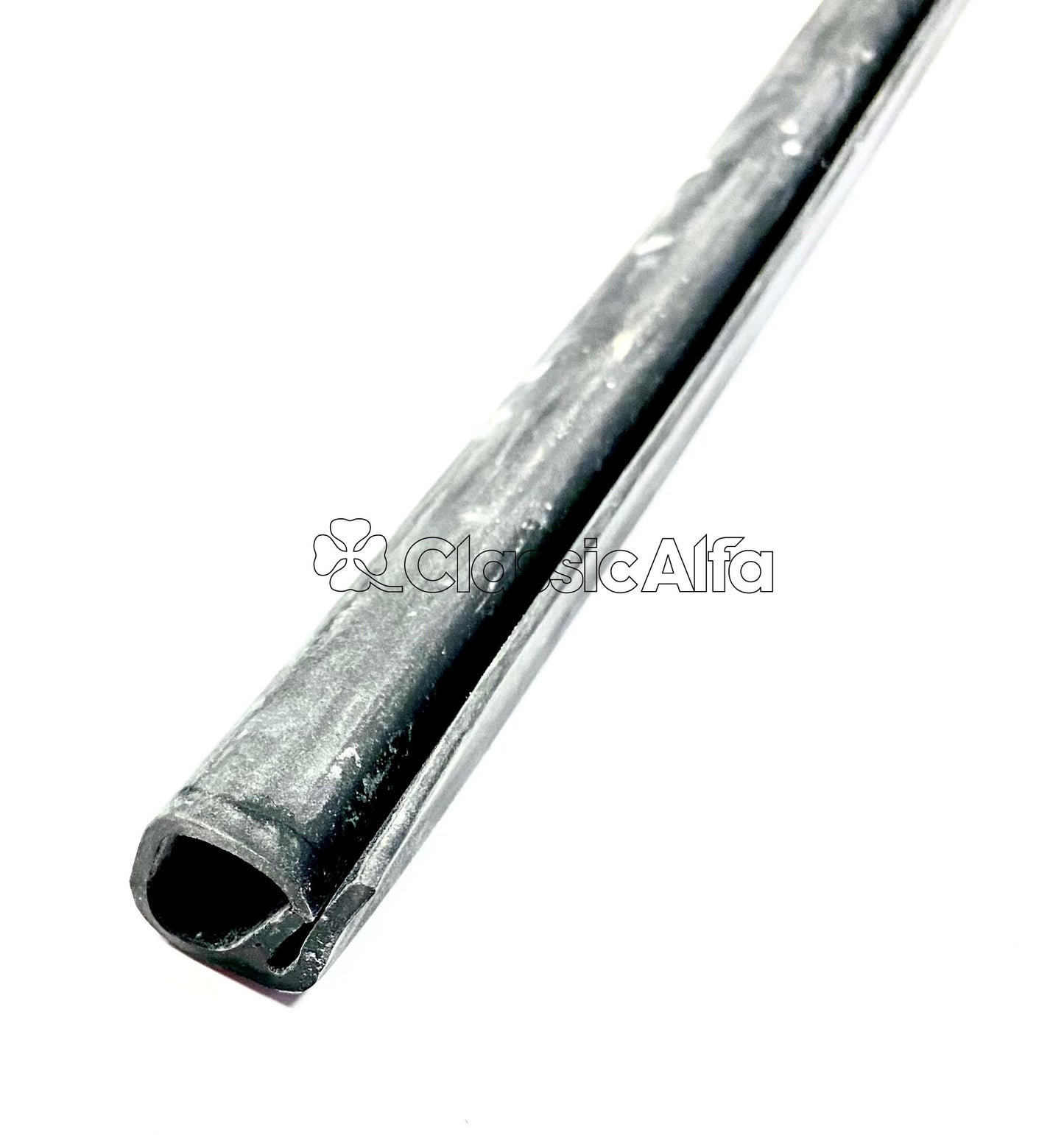 RB007 GT/GTV PAIR REAR SIDE WINDOW RUBBER SEAL