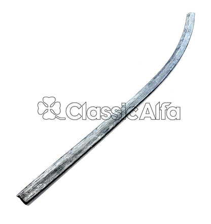 RB031 SPIDER 1966 - 69 SOFT TOP FRONT SEAL