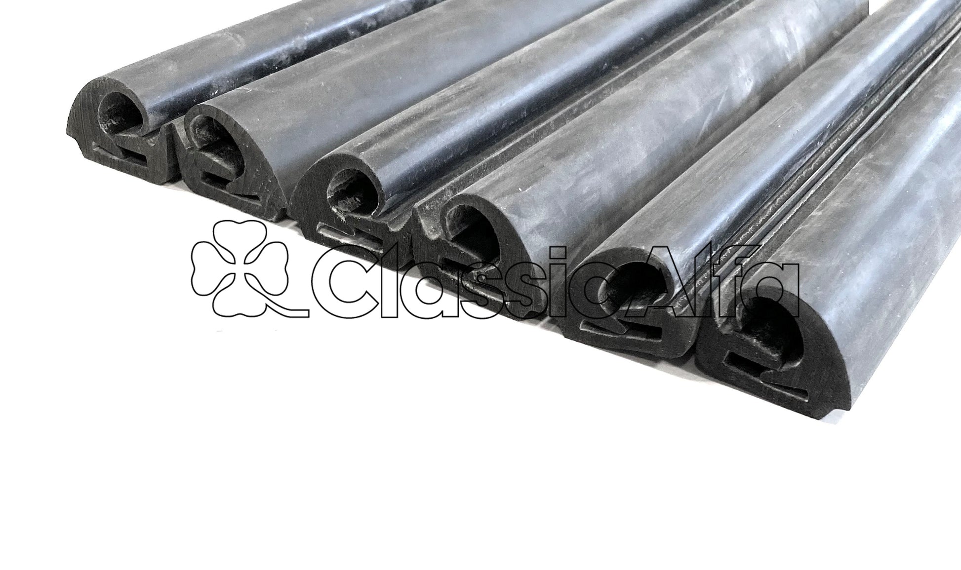 RB032 SPIDER SIDE WINDOW 6 SEALS  1966-69