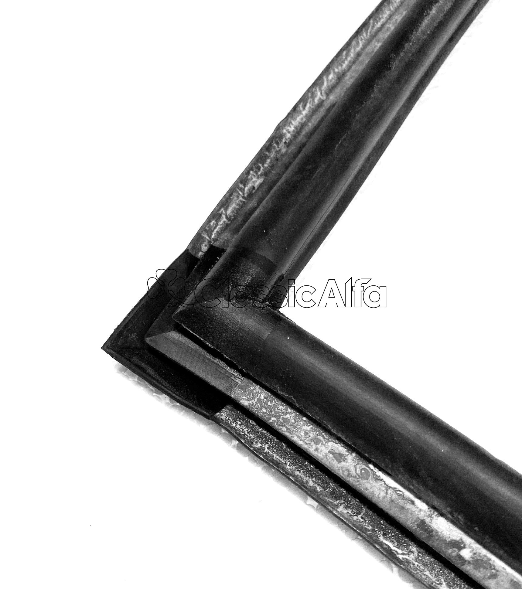 RB035 BERLINA REAR SCREEN RUBBER