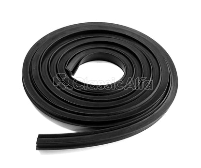 RB036/1 GIULIA SALOON FRONT DOOR SEAL - ON DOOR